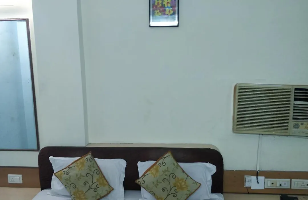 Hotel Damjis-1
